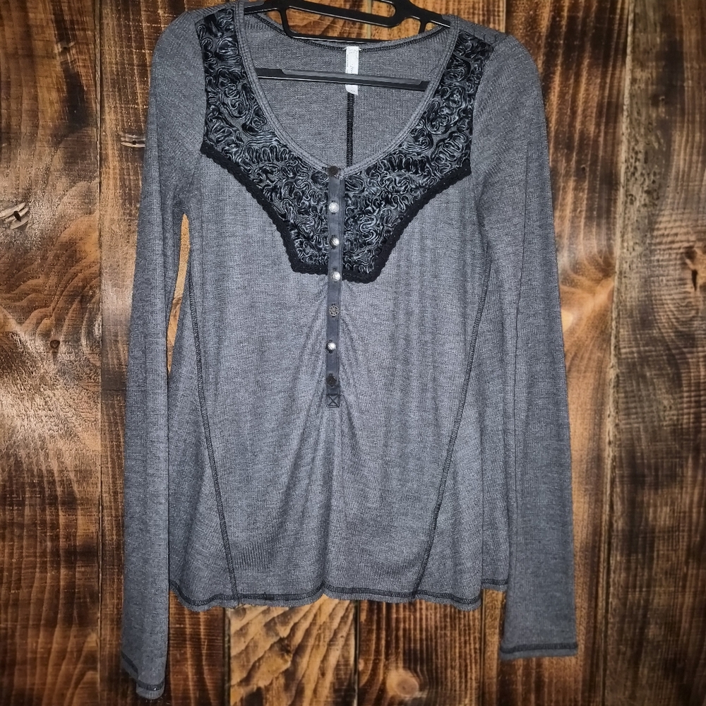 Free People Gray Long Sleeve Henley Top Lace Velvet Yoke Boho Gothic Shirt Size